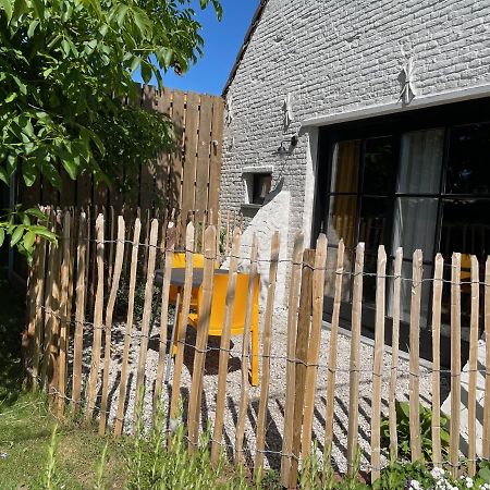 Bed and Breakfast De Wabisabiboerderij Oedelem Экстерьер фото